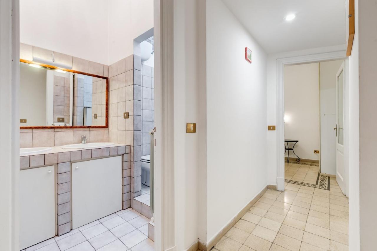 Appartamento Con 3 Camere Da Letto E 2 Bagni Vicino Al Vaticano ローマ エクステリア 写真