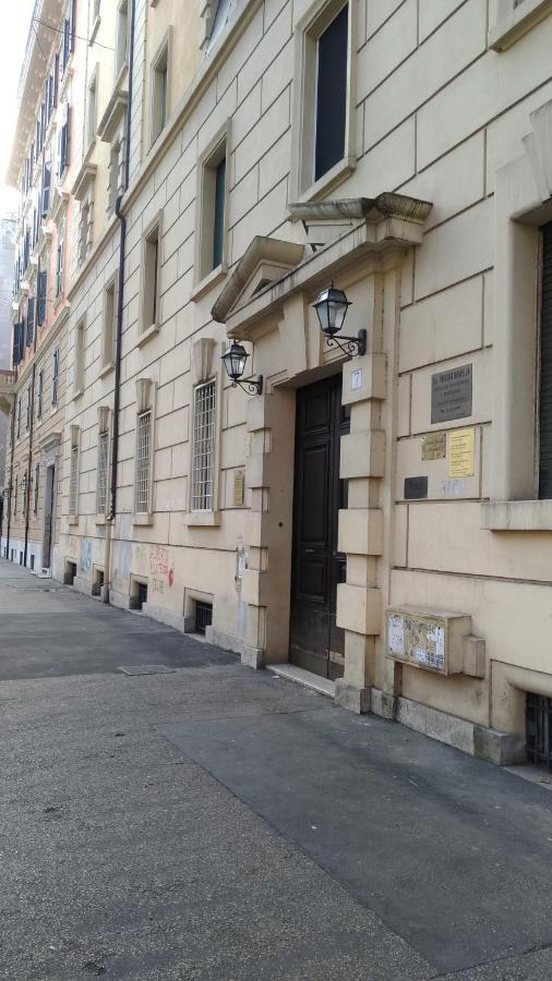 Appartamento Con 3 Camere Da Letto E 2 Bagni Vicino Al Vaticano ローマ エクステリア 写真
